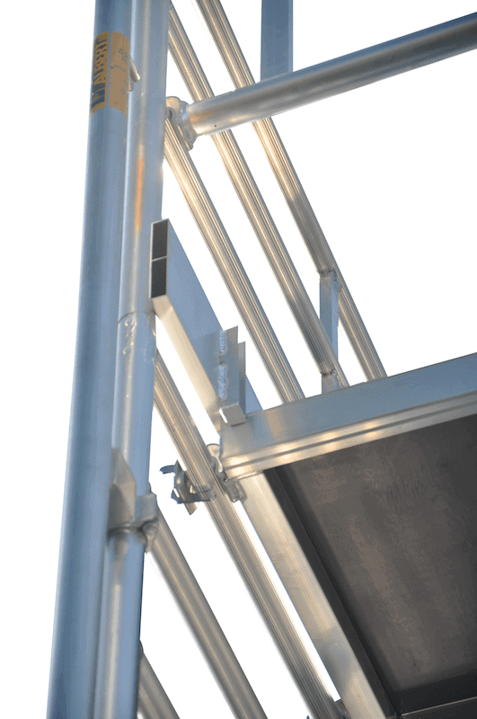 Albert_Gerueste_von_unten