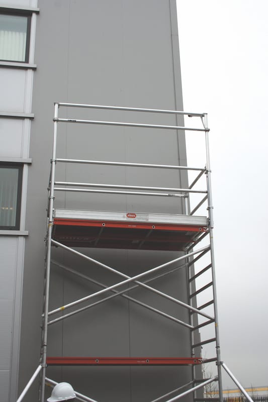 Altrex-Rollgeruest-Wetterschutzdecke-RS5-Serie_4