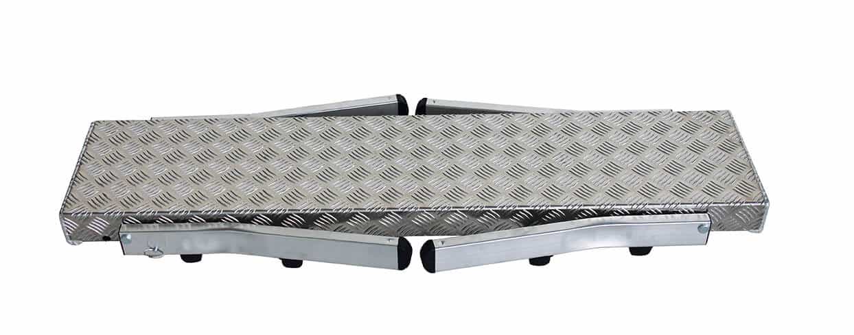 Guenzburger-Steigtechnik-ML-Alu-Arbeitsdiele-mit-Klappfuessen-2