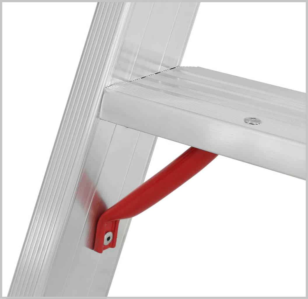 Hymer_8081_Plattformleiter_mit_Kipprollen_und_langem_Handlauf_9-1