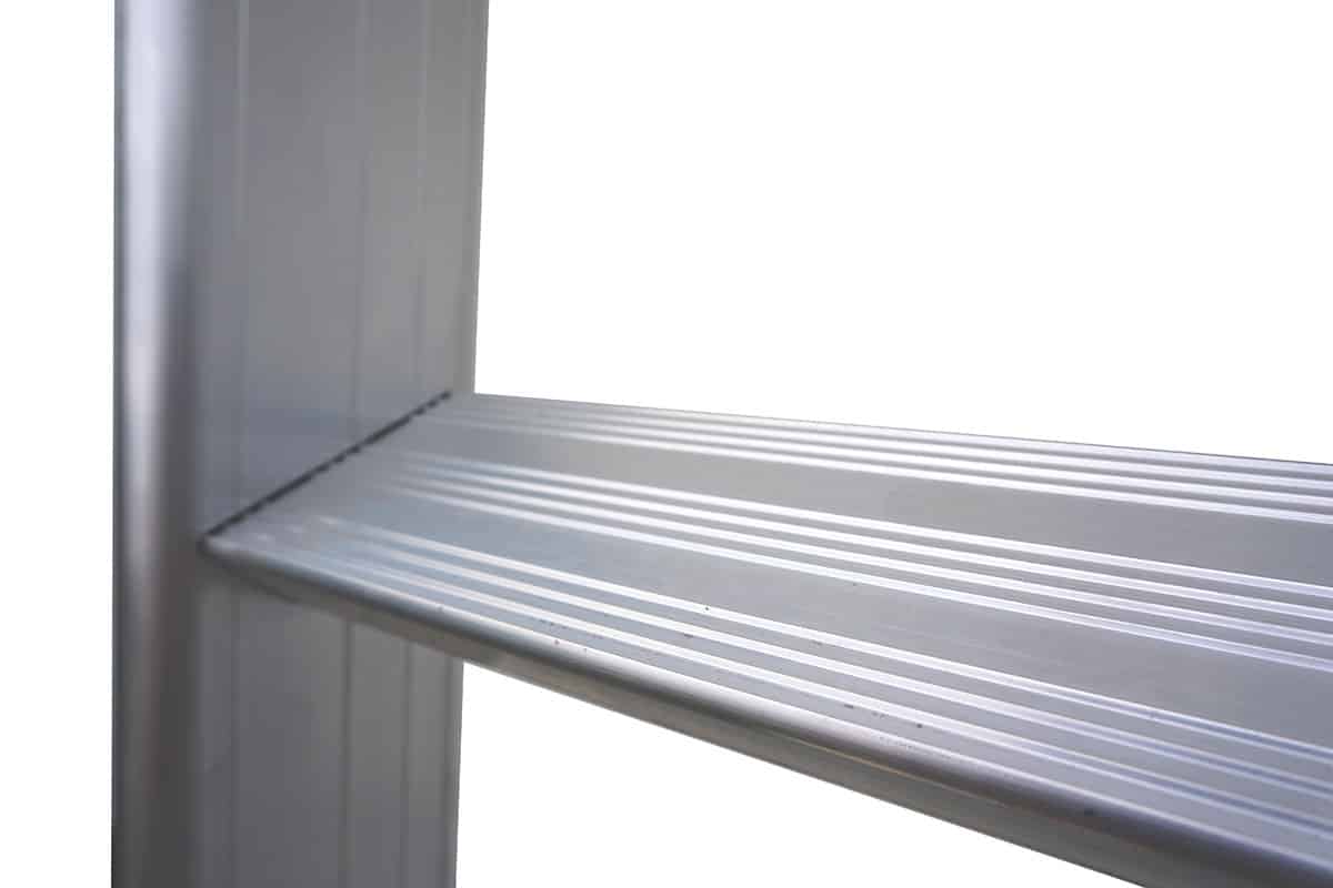 MAUDERER_Detailbild_BAVARIA_Leiterndetail_Stufe