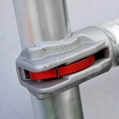 altrex-verbindung-klaue-und-verstrebung