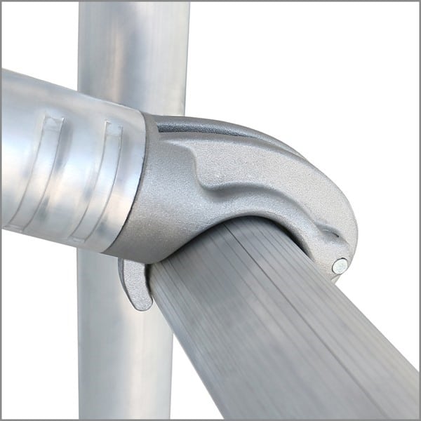 alu-worx-detail-selbstarretierende-klauen